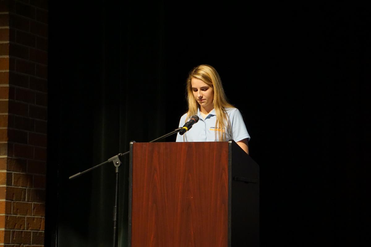 [Anna speaking at the MGTR]