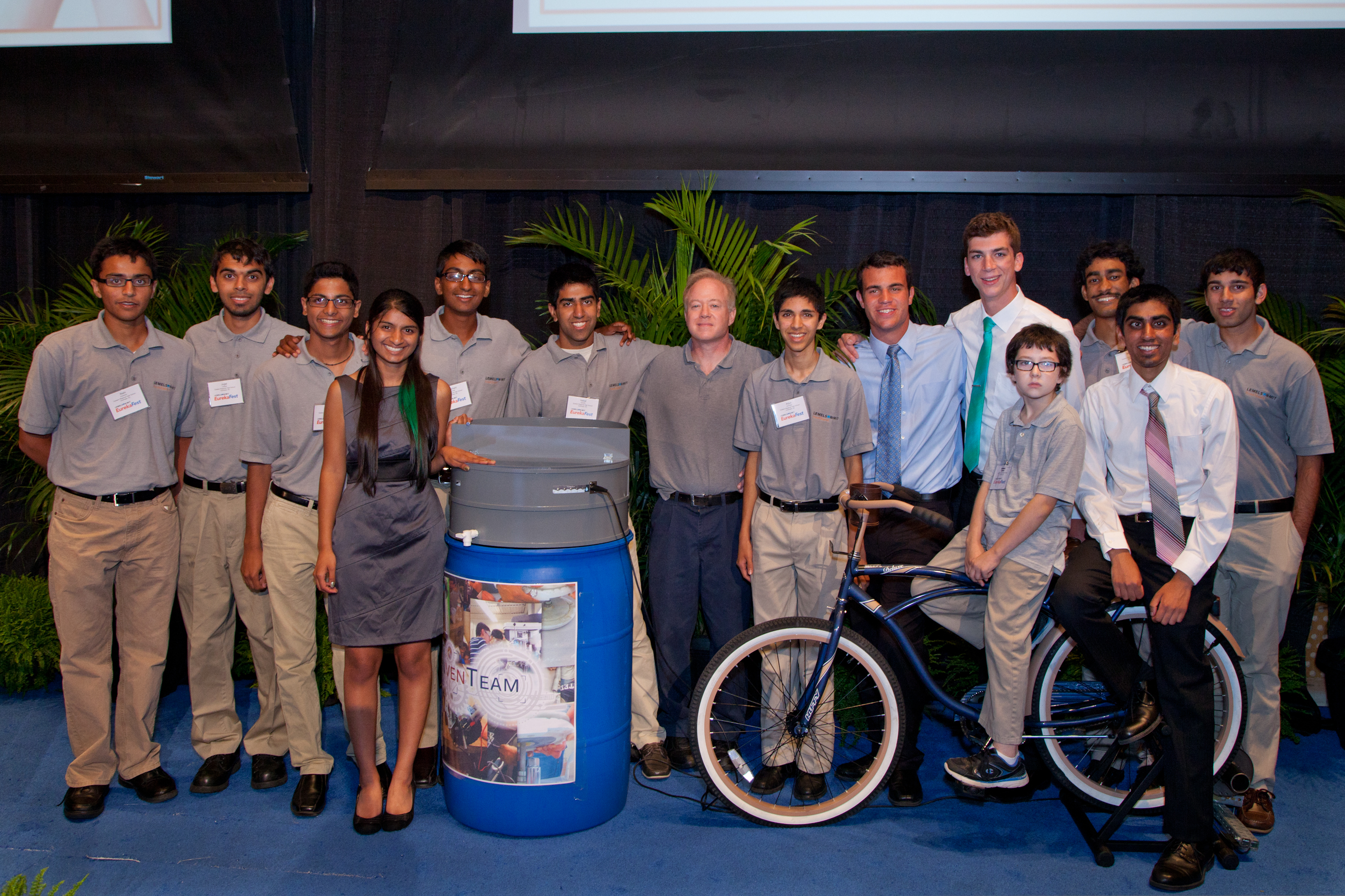 2012 InvenTeam at EurekaFest