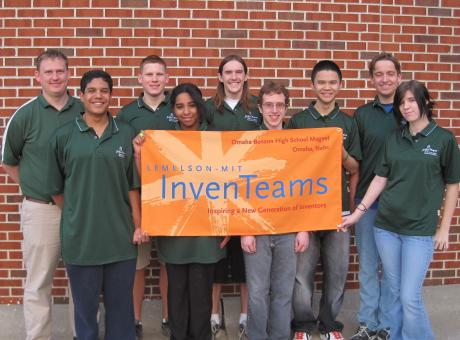 Omaha Benson High School Magnet InvenTeam